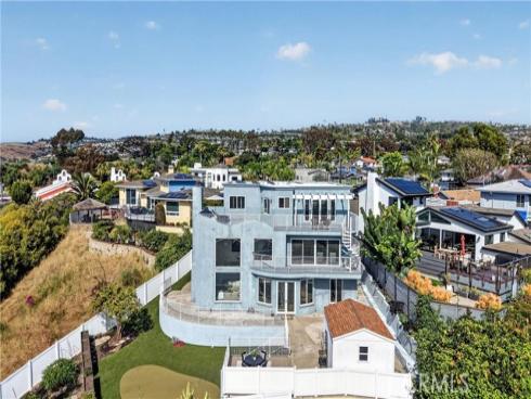 111 Revuelta Court, San Clemente, CA