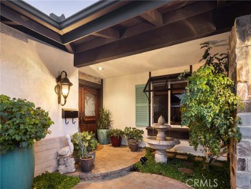 327 Calle Felicidad , San Clemente, CA
