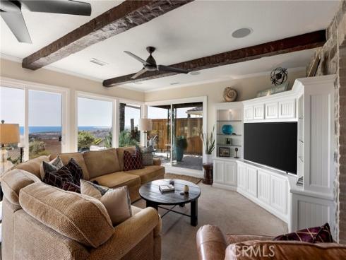 327 Calle Felicidad , San Clemente, CA