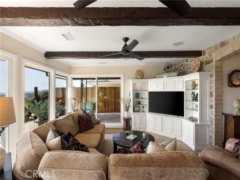 327 Calle Felicidad , San Clemente, CA