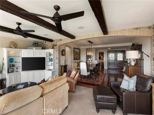 327 Calle Felicidad , San Clemente, CA