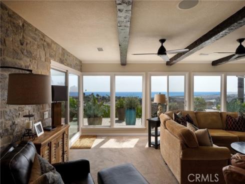 327 Calle Felicidad , San Clemente, CA