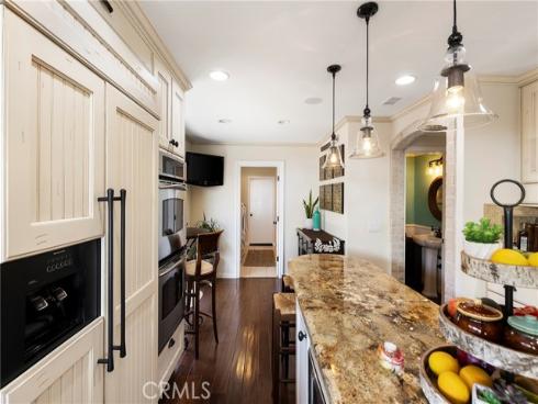 327 Calle Felicidad , San Clemente, CA