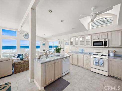 1880 N El Camino Real 16 , San Clemente, CA