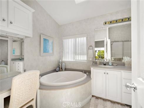 1880 N El Camino Real 16 , San Clemente, CA