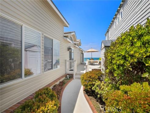 1880 N El Camino Real 16 , San Clemente, CA
