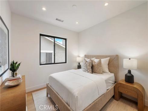 245 W El Portal B , San Clemente, CA