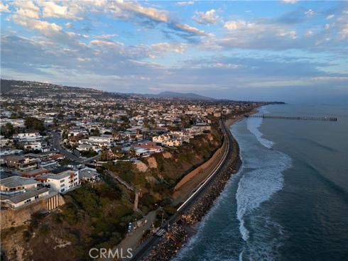 245 W El Portal B , San Clemente, CA