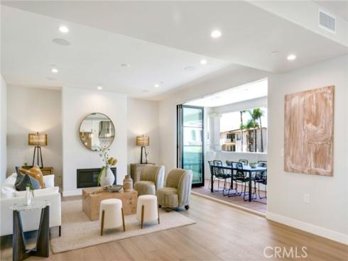 501 Elena B , San Clemente, CA