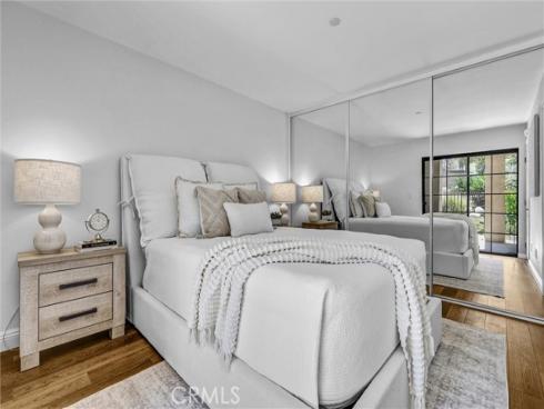 1042  Calle Del Cerro  203 , San Clemente, CA