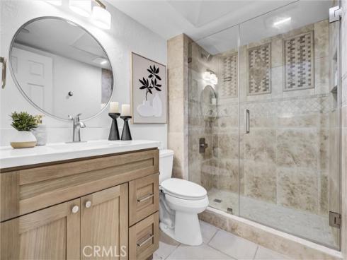 1042  Calle Del Cerro  203 , San Clemente, CA