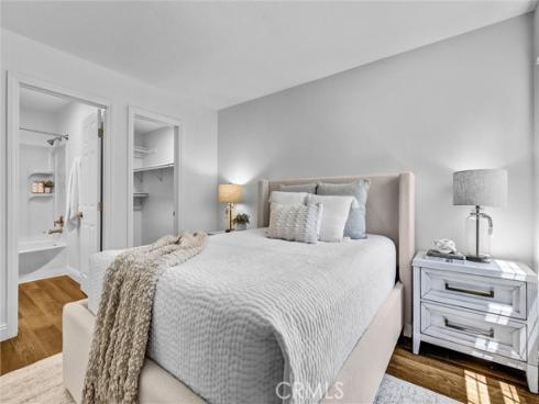 1042  Calle Del Cerro  203 , San Clemente, CA