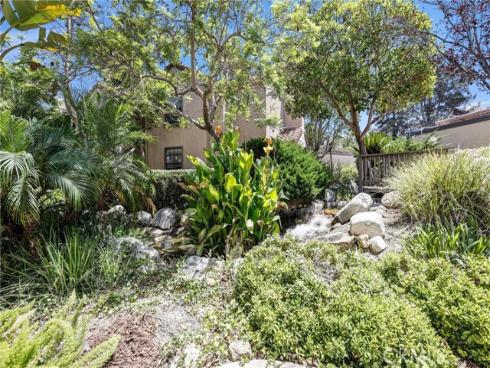 1042  Calle Del Cerro  203 , San Clemente, CA