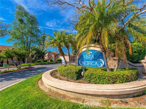 1042  Calle Del Cerro  203 , San Clemente, CA