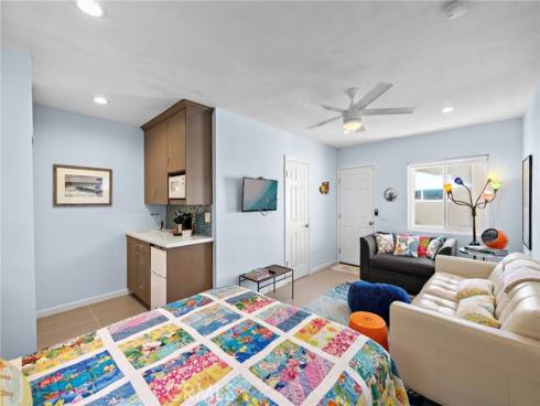 127  Avenida Del Poniente  , San Clemente, CA