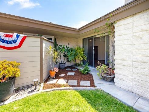 27121 Calle Caballero B , San Juan Capistrano, CA