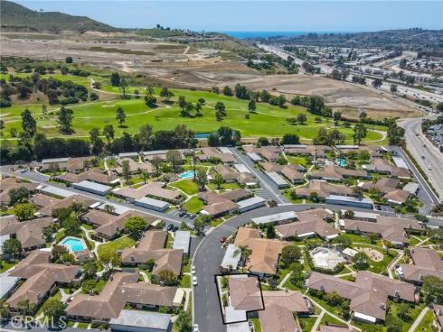 27121 Calle Caballero B , San Juan Capistrano, CA
