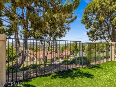 27355 Paseo Laguna