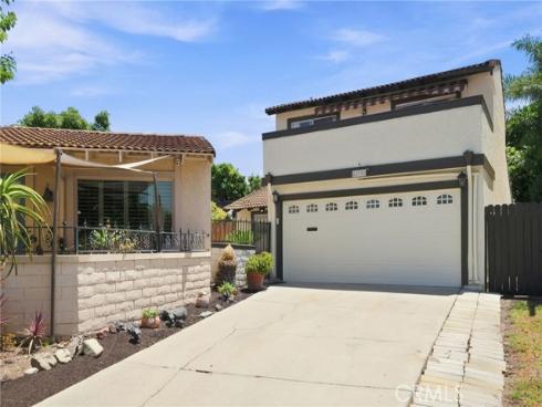 31092 Calle Santa Rosalia