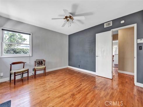 1135 W 10th Street, Santa Ana, CA