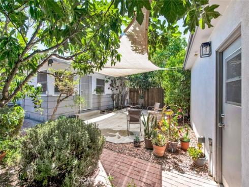 1135 W 10th Street, Santa Ana, CA
