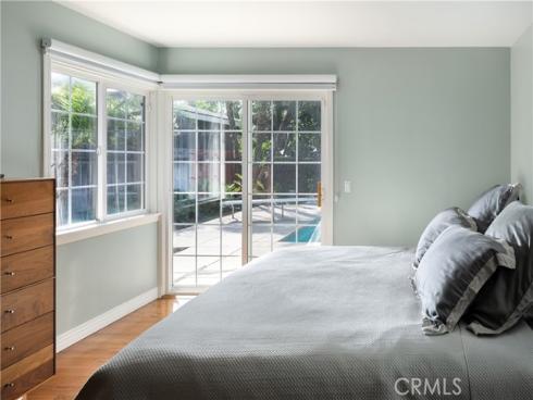 1222 W Sharon Road, Santa Ana, CA