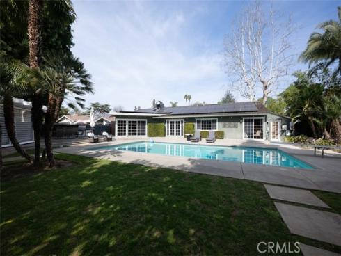 1222 W Sharon Road, Santa Ana, CA