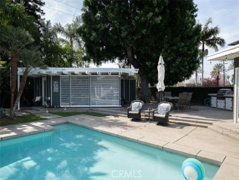 1222 W Sharon Road, Santa Ana, CA