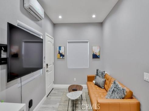 408 S Flower Street, Santa Ana, CA