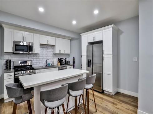 408 S Flower Street, Santa Ana, CA