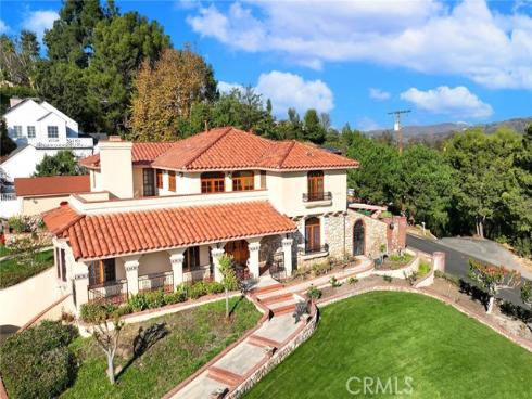 2240 Foothill Boulevard, Santa Ana, CA