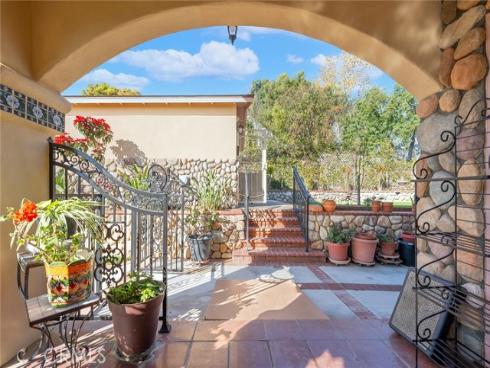 2240 Foothill Boulevard, Santa Ana, CA