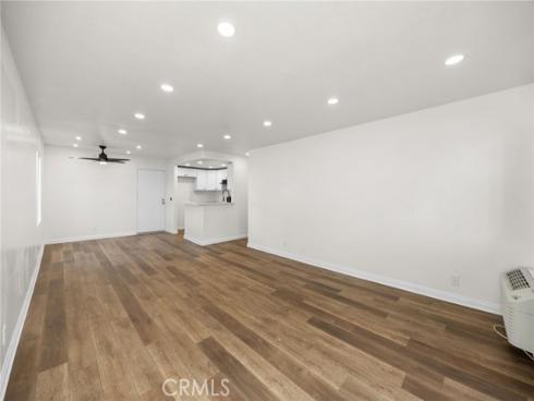 600 W 3rd B205 Street, Santa Ana, CA
