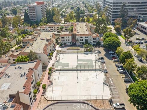 600 W 3rd B205 Street, Santa Ana, CA