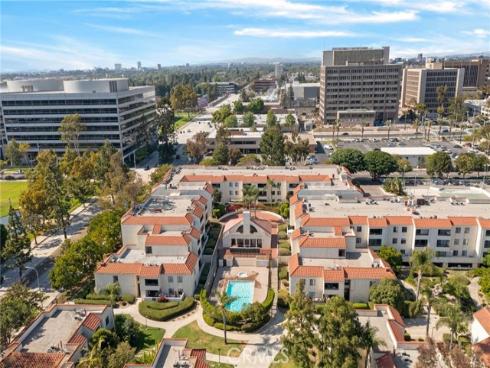 600 W 3rd B205 Street, Santa Ana, CA