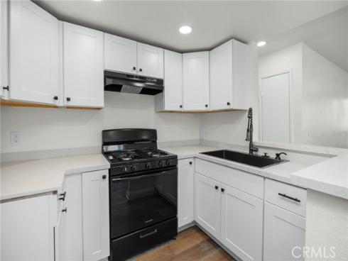 600 W 3rd B205 Street, Santa Ana, CA