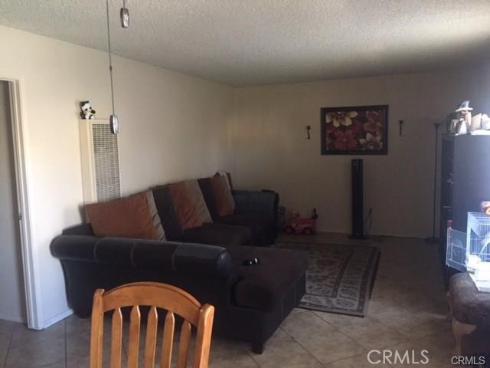 801 S Lyon H-3 Street, Santa Ana, CA