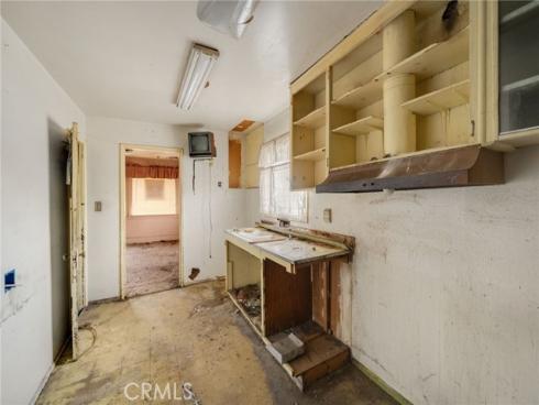 1822 W 4th , Santa Ana, CA