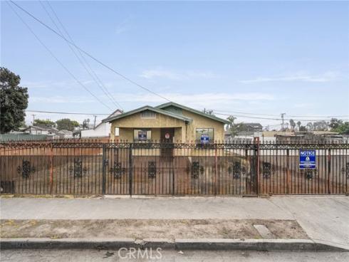 1822 W 4th  , Santa Ana, CA