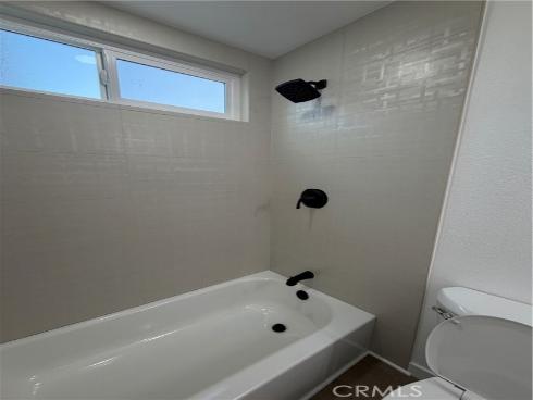 1400 W Warner 41 Avenue, Santa Ana, CA