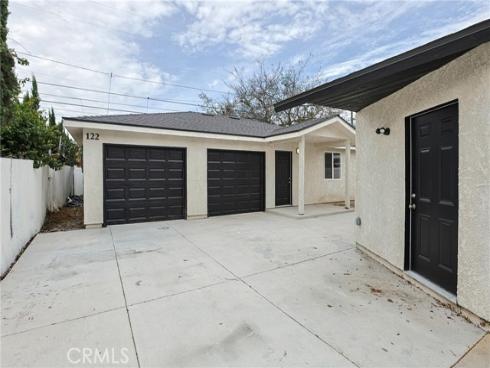 122 N Bewley Street, Santa Ana, CA