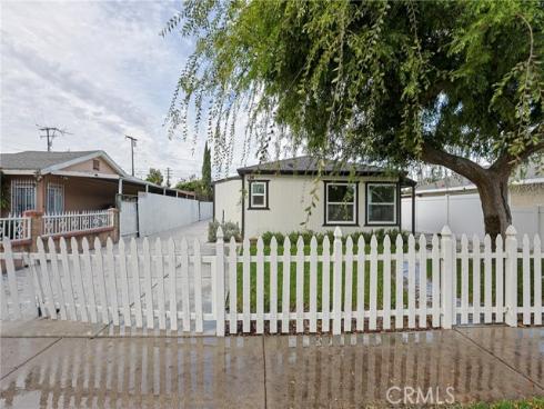 122 N Bewley Street, Santa Ana, CA