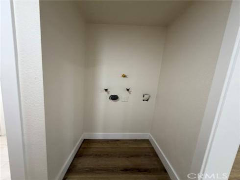 4721 W Oakfield  , Santa Ana, CA