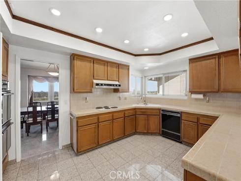 18831 Winnwood Lane, Santa Ana, CA