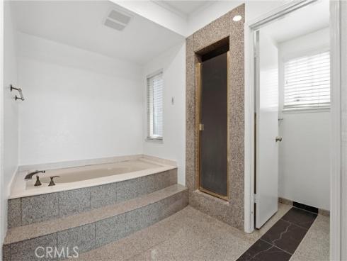 18831 Winnwood Lane, Santa Ana, CA
