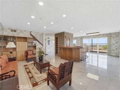 18831 Winnwood Lane, Santa Ana, CA