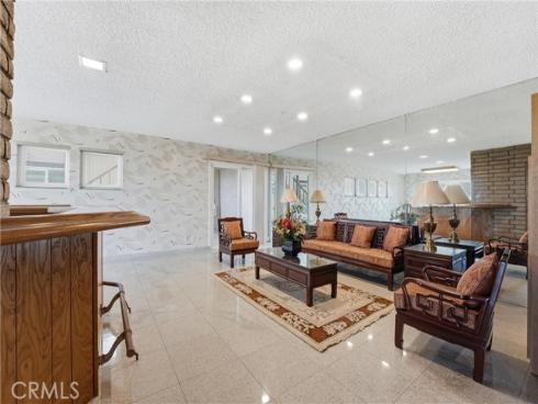 18831 Winnwood Lane, Santa Ana, CA