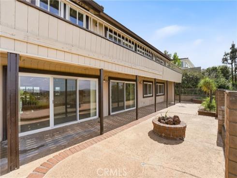 18831 Winnwood Lane, Santa Ana, CA