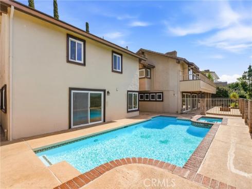 18831 Winnwood Lane, Santa Ana, CA