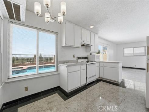 18831 Winnwood Lane, Santa Ana, CA